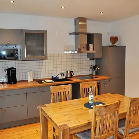 Apartmenthaus Am Zimmerplatz * 호프하임암타우누스